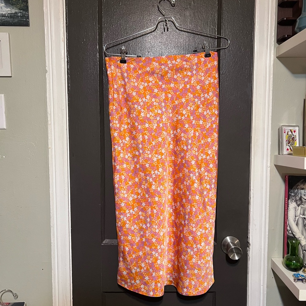 Floral Orange Skirt - Picture 2 of 5